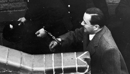 uk serial killers - john george haigh heads to court