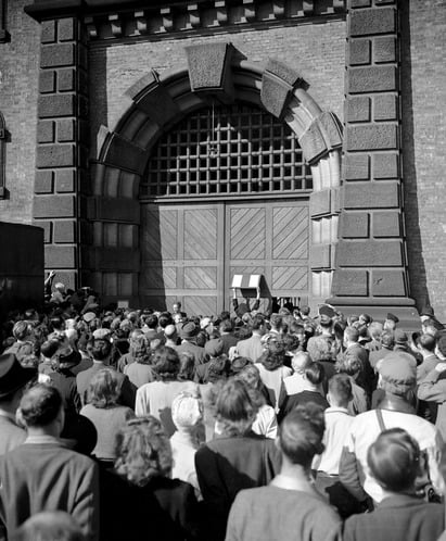 executing uk serial killers - john george haigh is hung